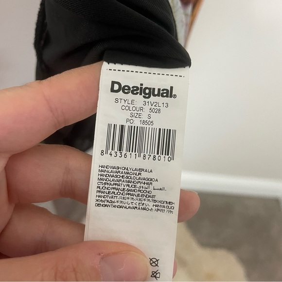 [Desigual] Women's Beaded Neckline Printed Elastic Waist Sleeveless Dress - Picture 5 of 8